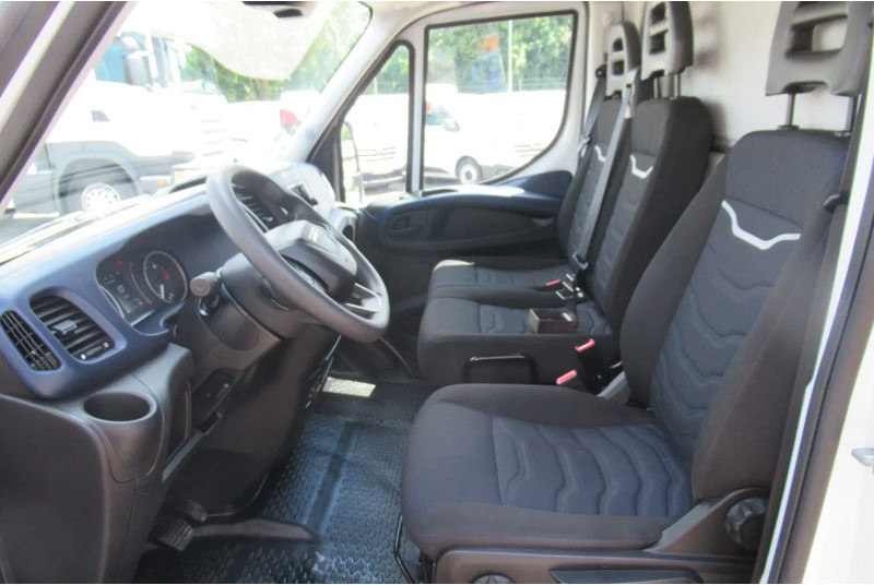 Iveco Daily 35C16 Bak+Klep Automaat - Furgoneta caja cerrada: foto 5 Iveco Daily 35C16 Bak+Klep Automaat - Furgoneta caja cerrada: foto 5
