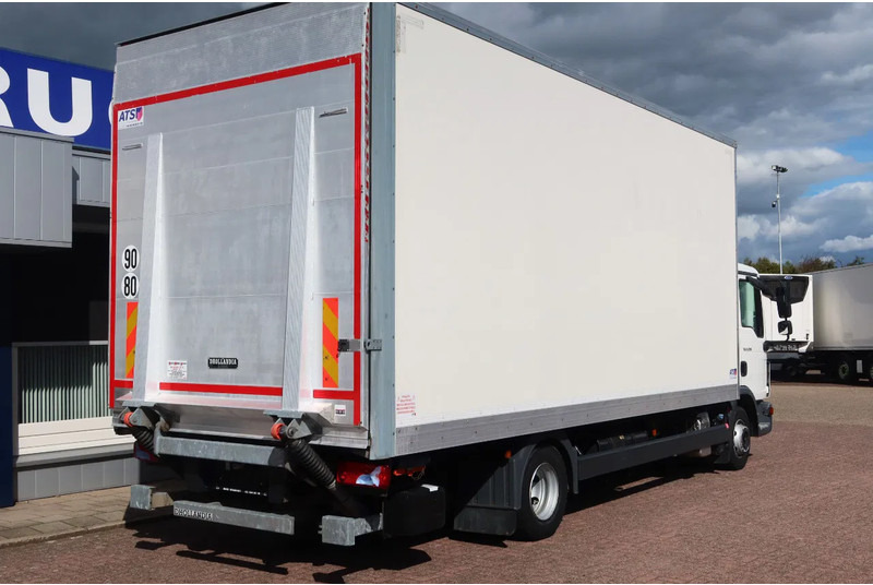 MAN TGL 12.250 Bakwagen + Laadklep DHollandia 2000 kg - Camión caja cerrada: foto 3 MAN TGL 12.250 Bakwagen + Laadklep DHollandia 2000 kg - Camión caja cerrada: foto 3