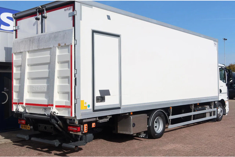 MAN TGM 15.290 Bak + klep Full air suspension Euro 6 Automaat - Camión caja cerrada: foto 3 MAN TGM 15.290 Bak + klep Full air suspension Euro 6 Automaat - Camión caja cerrada: foto 3