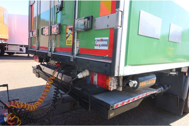 MAN TGX 26.400 Koel/Vries+Klep Flower truck Carrier Supra 850 U - Camión frigorífico: foto 4 MAN TGX 26.400 Koel/Vries+Klep Flower truck Carrier Supra 850 U - Camión frigorífico: foto 4