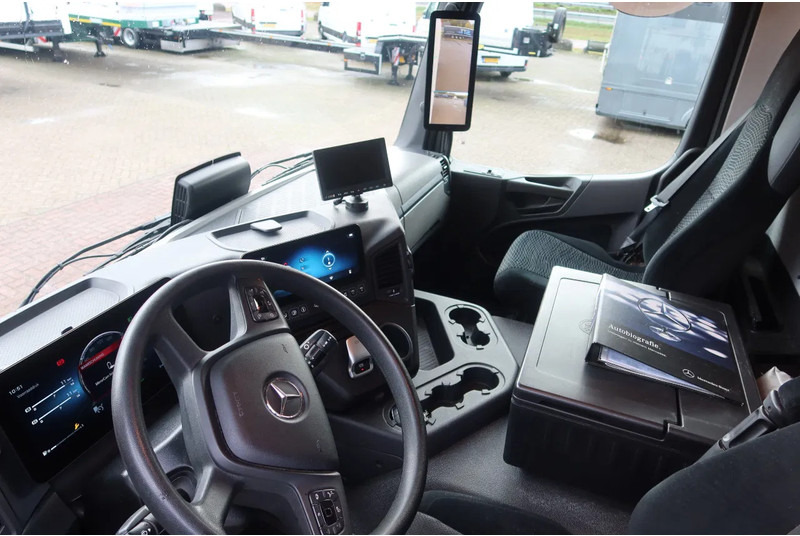 Mercedes-Benz Actros 1830 Bak + Dhollandia klep 2000 KG + rolstops. - Camión caja cerrada: foto 5 Mercedes-Benz Actros 1830 Bak + Dhollandia klep 2000 KG + rolstops. - Camión caja cerrada: foto 5