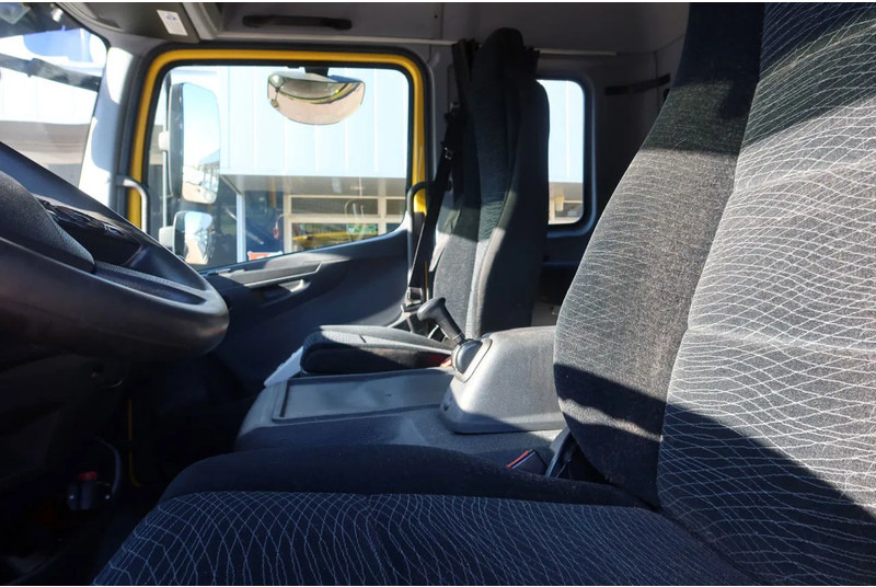 Mercedes-Benz Atego 1221 1221 L Takel wagen 6 Persoons - Grua de remolque autos: foto 5 Mercedes-Benz Atego 1221 1221 L Takel wagen 6 Persoons - Grua de remolque autos: foto 5