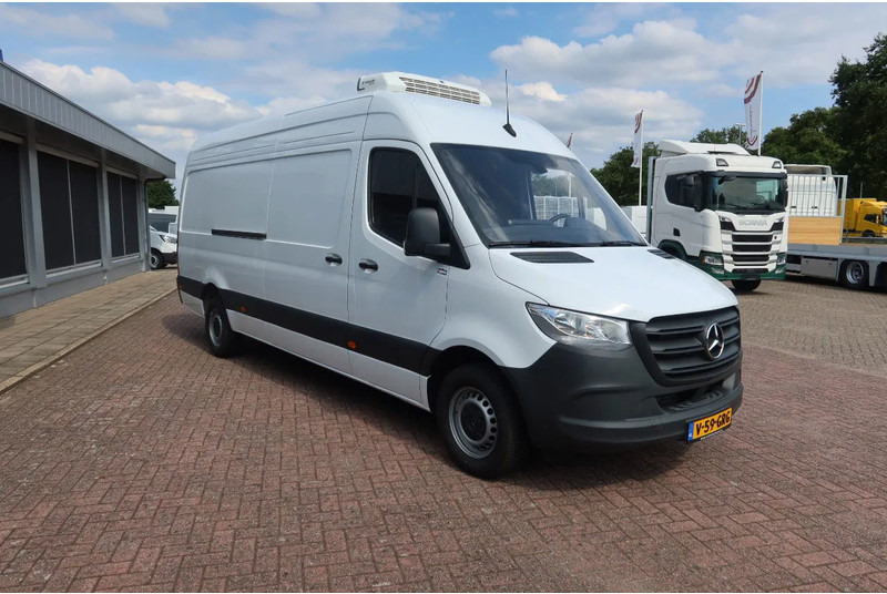 Mercedes-Benz Sprinter 317 CDI Koelwagen L3/H2 NIEUW - Furgoneta frigorifica: foto 2 Mercedes-Benz Sprinter 317 CDI Koelwagen L3/H2 NIEUW - Furgoneta frigorifica: foto 2