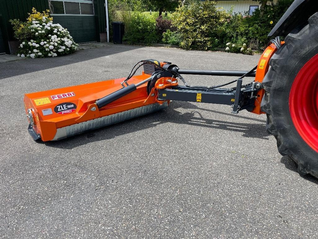 Desbrozadora lateral Ferri ZLE 1800 PRO verstek klepelmaaier (bj 2022): foto 1