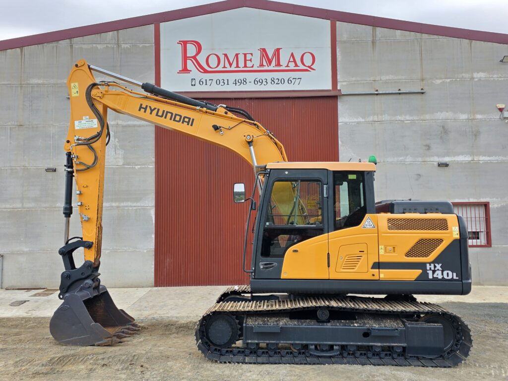 HYUNDAI HX140L C - Excavadora de cadenas: foto 1 HYUNDAI HX140L C - Excavadora de cadenas: foto 1