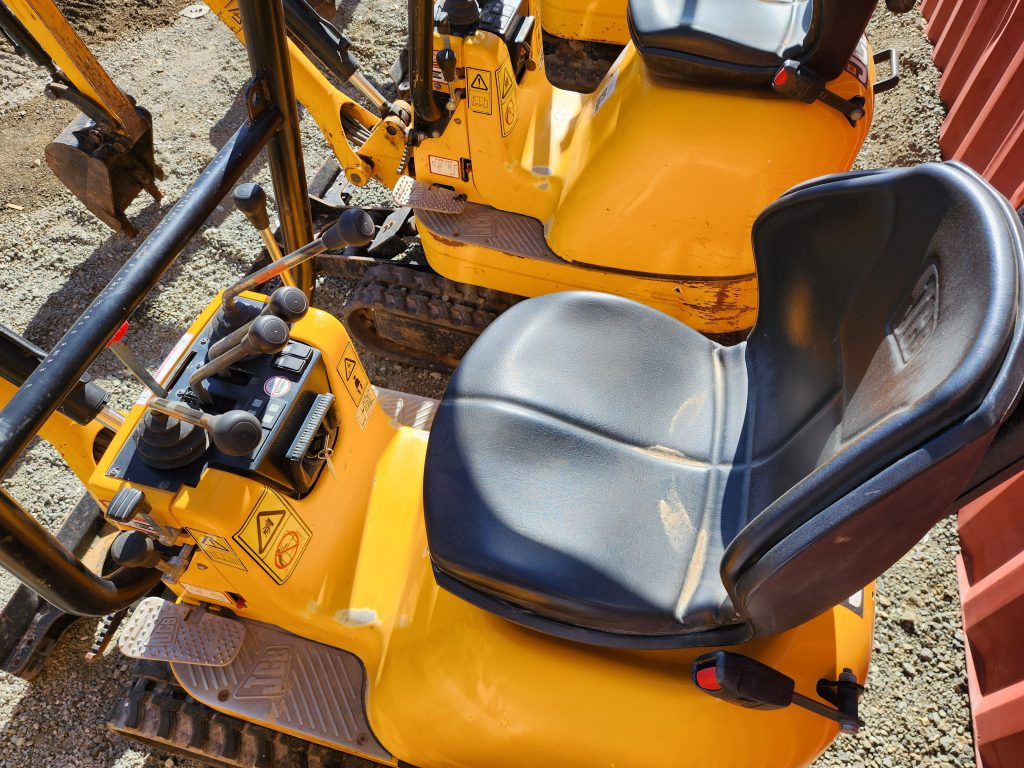 JCB 8008 - Miniexcavadora: foto 3 JCB 8008 - Miniexcavadora: foto 3