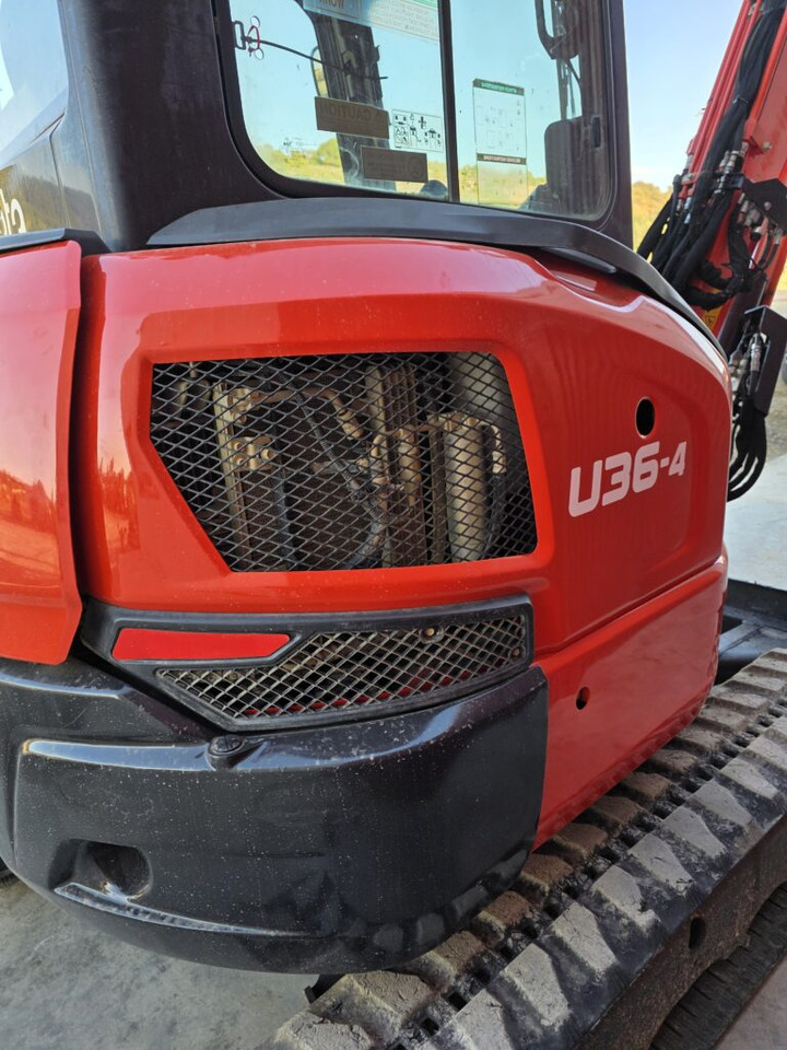 KUBOTA U36-4 - Miniexcavadora: foto 5 KUBOTA U36-4 - Miniexcavadora: foto 5