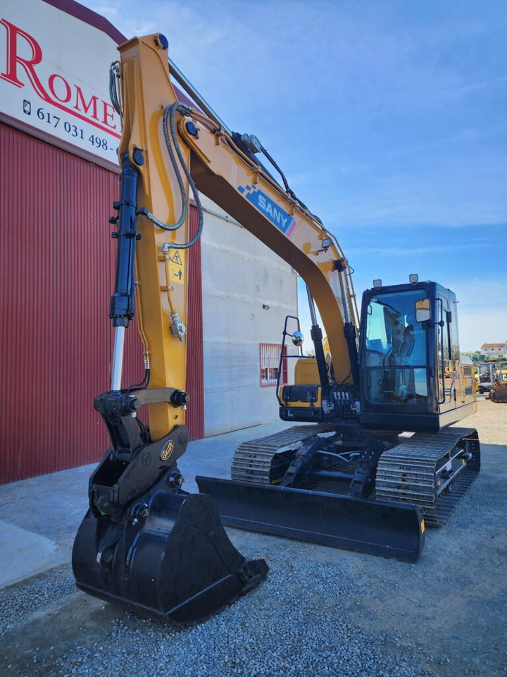 SANY SY135C NUEVA - Excavadora de cadenas: foto 3 SANY SY135C NUEVA - Excavadora de cadenas: foto 3