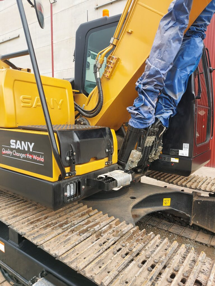 SANY SY135C NUEVA - Excavadora de cadenas: foto 5 SANY SY135C NUEVA - Excavadora de cadenas: foto 5