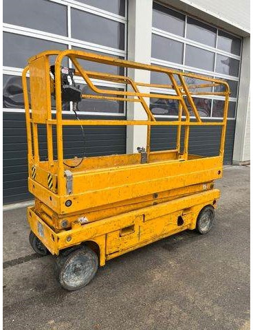 Haulotte Compact 8 - Scherenarbeitsbühne 8,2m, BJ 2021 - Plataforma de tijeras: foto 2 Haulotte Compact 8 - Scherenarbeitsbühne 8,2m, BJ 2021 - Plataforma de tijeras: foto 2