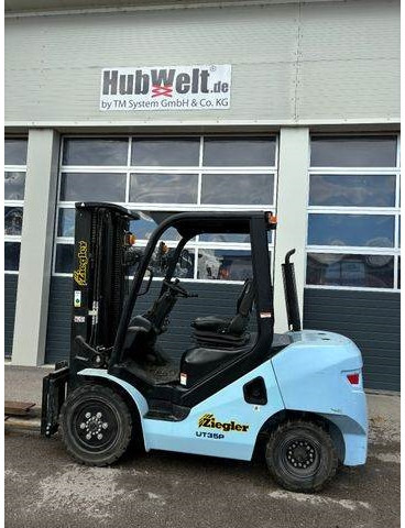 Hyster Yale UT35P Dieselstapler 2500kg, 4800mm, BJ 2019 - Carretilla elevadora diésel: foto 1 Hyster Yale UT35P Dieselstapler 2500kg, 4800mm, BJ 2019 - Carretilla elevadora diésel: foto 1