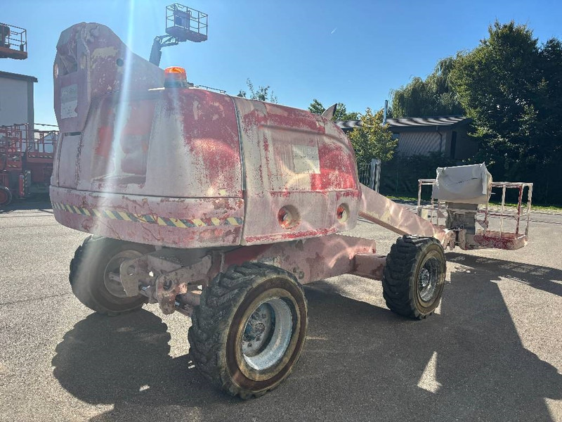 JLG 400 S 14,20m Diesel 4x4 Teleskop-Arbeitsbühne - Plataforma articulada: foto 3 JLG 400 S 14,20m Diesel 4x4 Teleskop-Arbeitsbühne - Plataforma articulada: foto 3
