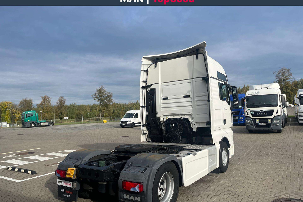 MAN 18.500 4X2 XXL Cab Retarder (9059) - Cabeza tractora: foto 4 MAN 18.500 4X2 XXL Cab Retarder (9059) - Cabeza tractora: foto 4