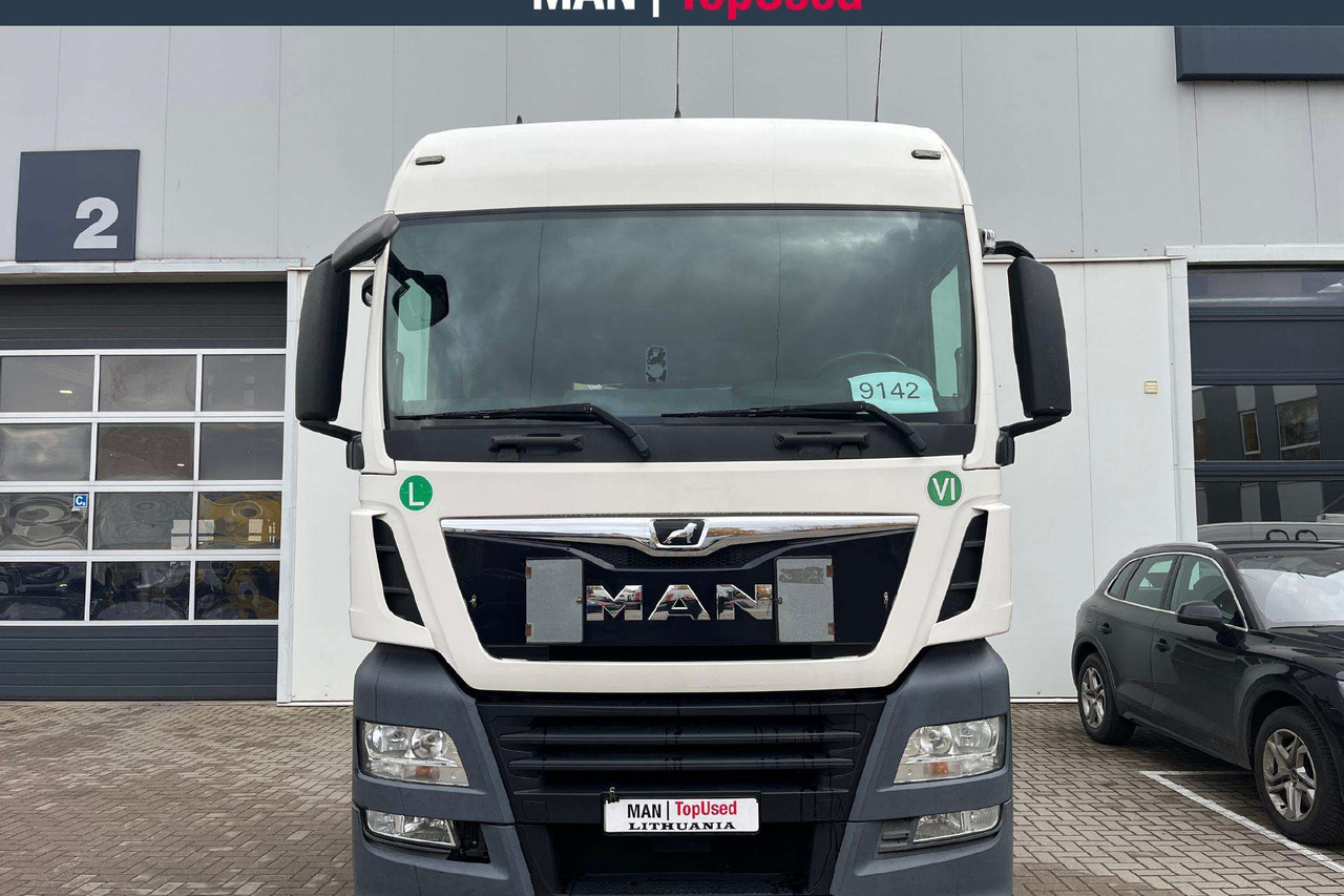 MAN 18.500 XLX Cab Retarder (9142) - Cabeza tractora: foto 2 MAN 18.500 XLX Cab Retarder (9142) - Cabeza tractora: foto 2