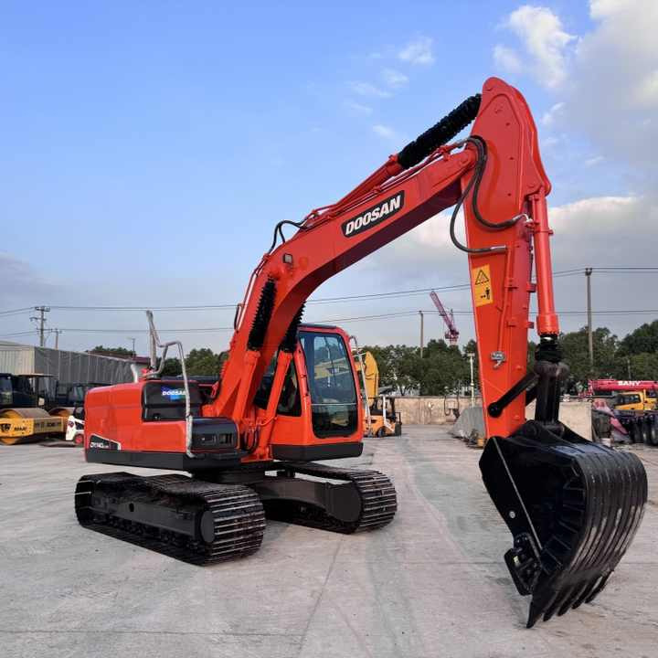 14 Ton Original Korea Used Doosan DX140LC-9c DX 140 150 225 300 Hydraulic Crawler Excavators in Good Condition Doosan140 - Excavadora: foto 5 14 Ton Original Korea Used Doosan DX140LC-9c DX 140 150 225 300 Hydraulic Crawler Excavators in Good Condition Doosan140 - Excavadora: foto 5