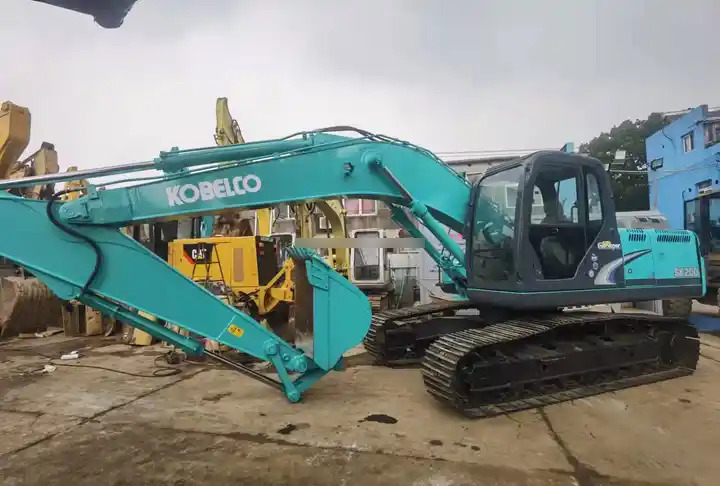 20 Ton Second Hand Kobelco Excavator Sk200-8 Construction Machinery Used Digger sk200-8 sk200d In Top Running Function for sale - Excavadora de cadenas: foto 4 20 Ton Second Hand Kobelco Excavator Sk200-8 Construction Machinery Used Digger sk200-8 sk200d In Top Running Function for sale - Excavadora de cadenas: foto 4