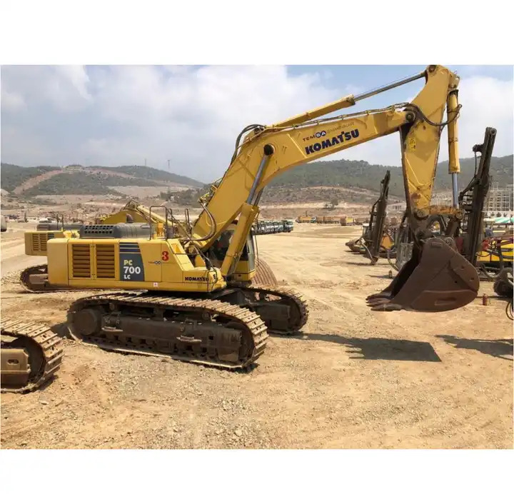 Good Condition Used Komastu PC400 PC450 PC200 PC700 Excavator Komatsu PC200 - Excavadora: foto 1 Good Condition Used Komastu PC400 PC450 PC200 PC700 Excavator Komatsu PC200 - Excavadora: foto 1