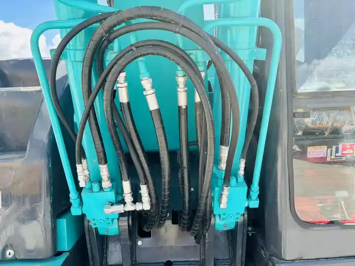 High Quality Excellent Performance Original Japanese Design Used Kobelco Sk135sr Excavator At Lower Price - Excavadora de cadenas: foto 5 High Quality Excellent Performance Original Japanese Design Used Kobelco Sk135sr Excavator At Lower Price - Excavadora de cadenas: foto 5