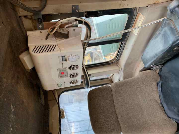 Bulldozer Japan Imported Caterpillar D7R Bulldozer Japan Original Cat D7G D7R D9n D8r Used Bulldozers: foto 6 Bulldozer Japan Imported Caterpillar D7R Bulldozer Japan Original Cat D7G D7R D9n D8r Used Bulldozers: foto 6