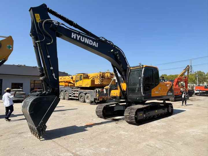 Korea Original Used Hyundai 220LC-9S Excavator Used Robex Hyundai 220 Excavator 220LC-9S Used Excavators for Sale - Excavadora: foto 5 Korea Original Used Hyundai 220LC-9S Excavator Used Robex Hyundai 220 Excavator 220LC-9S Used Excavators for Sale - Excavadora: foto 5