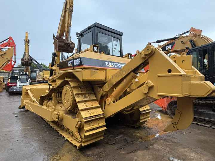 Original Japan Imported Caterpillar D8R Bulldozer Japan Original Cat D7G D7R D8R D9n D8r Used Bulldozers - Bulldozer: foto 4 Original Japan Imported Caterpillar D8R Bulldozer Japan Original Cat D7G D7R D8R D9n D8r Used Bulldozers - Bulldozer: foto 4