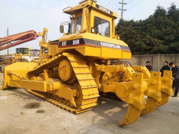 Original Japan Imported Caterpillar D8R Bulldozer Japan Original Cat D7G D7R D8R D9n D8r Used Bulldozers - Bulldozer: foto 2 Original Japan Imported Caterpillar D8R Bulldozer Japan Original Cat D7G D7R D8R D9n D8r Used Bulldozers - Bulldozer: foto 2