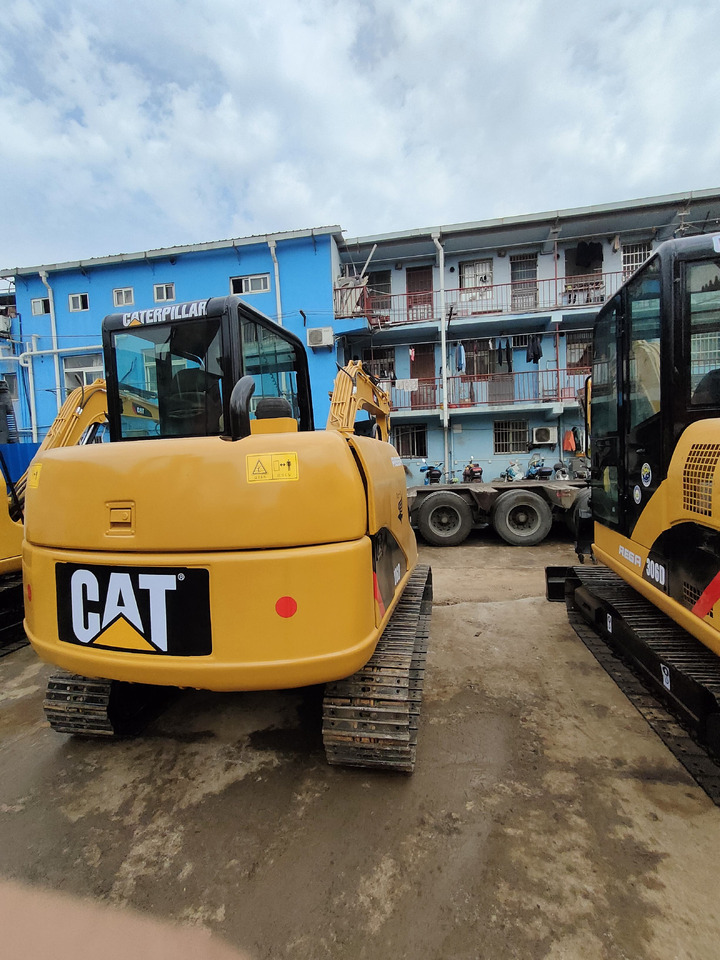 Used Mini cat 306 excavator 6tons excavator on sale - Excavadora de cadenas: foto 5 Used Mini cat 306 excavator 6tons excavator on sale - Excavadora de cadenas: foto 5