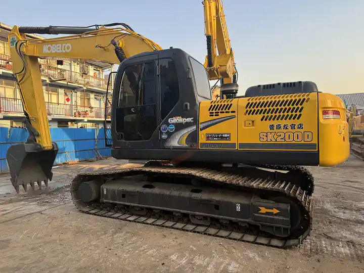 Well-maintained Made In Japan Less Hour Medium 20 Ton Digger Machine Used Kobelco Sk200-8 Excavator For Sale - Excavadora de cadenas: foto 5 Well-maintained Made In Japan Less Hour Medium 20 Ton Digger Machine Used Kobelco Sk200-8 Excavator For Sale - Excavadora de cadenas: foto 5