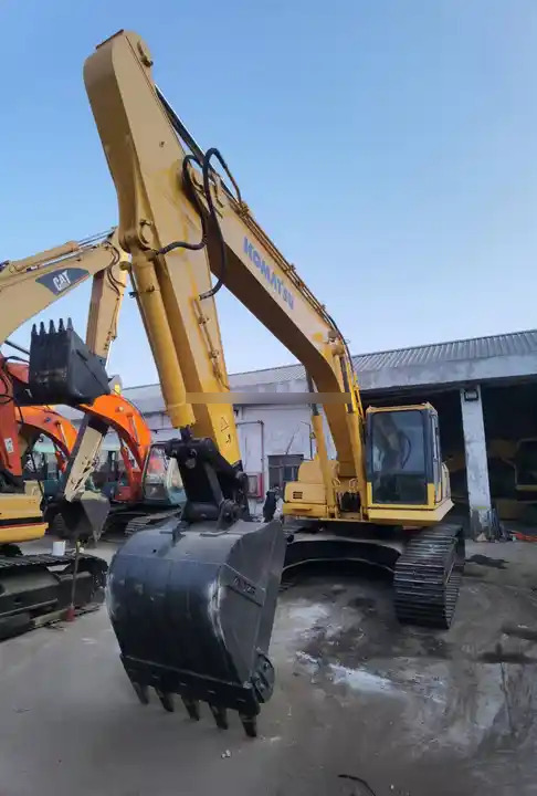 Japan used price new komatsu pc220-8 pc220-7 pc210 pc200-8 crawler excavator for sale parameter configuration - Excavadora de cadenas: foto 3 Japan used price new komatsu pc220-8 pc220-7 pc210 pc200-8 crawler excavator for sale parameter configuration - Excavadora de cadenas: foto 3