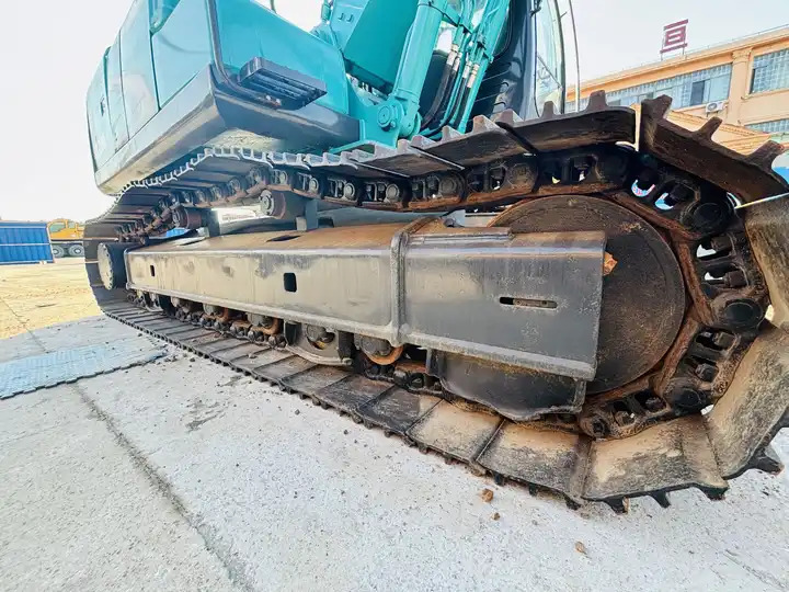 Kobelco used excavator sk200 Excavator SK200 20ton sk210 medium sized crawler excavator - Excavadora de cadenas: foto 5 Kobelco used excavator sk200 Excavator SK200 20ton sk210 medium sized crawler excavator - Excavadora de cadenas: foto 5