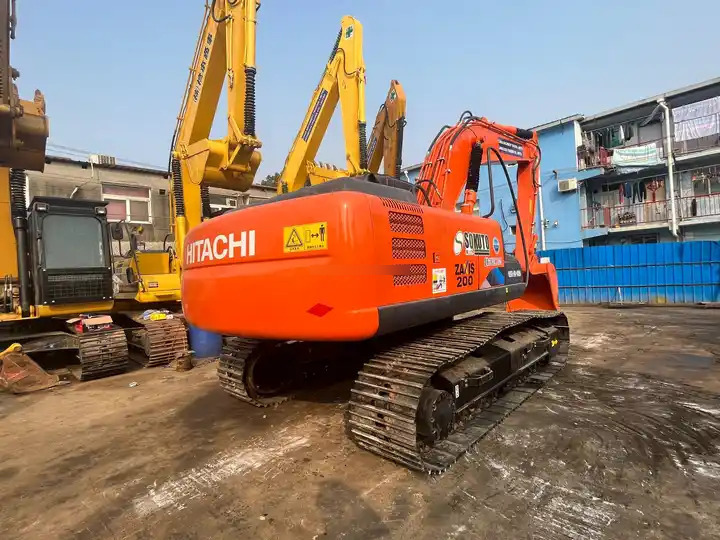 Used japan excavator Hitachi ZX200-3G hydraulic crawler excavator 20 ton excavating machinery - Excavadora de cadenas: foto 3 Used japan excavator Hitachi ZX200-3G hydraulic crawler excavator 20 ton excavating machinery - Excavadora de cadenas: foto 3