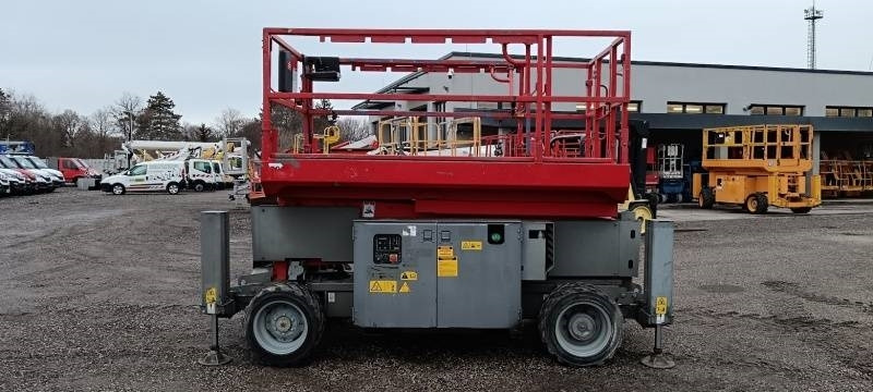 Genie GS-2669RT - 10 m, 4x4, diesel  - Plataforma de tijeras: foto 5 Genie GS-2669RT - 10 m, 4x4, diesel  - Plataforma de tijeras: foto 5