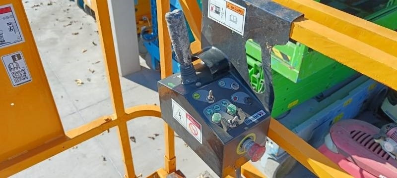 Plataforma de tijeras Haulotte Compact 14 - 14 m, electric: foto 14