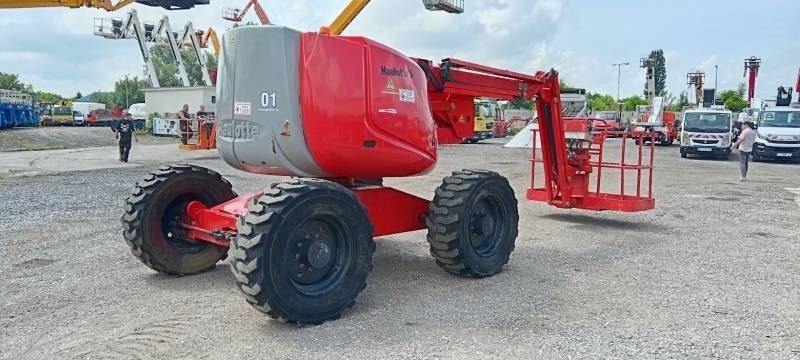 Haulotte HA16PXNT - 16m, 4x4x4, diesel - Plataforma articulada: foto 5 Haulotte HA16PXNT - 16m, 4x4x4, diesel - Plataforma articulada: foto 5
