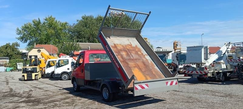 Iveco 35C13 - Tipper - Camión volquete: foto 1 Iveco 35C13 - Tipper - Camión volquete: foto 1