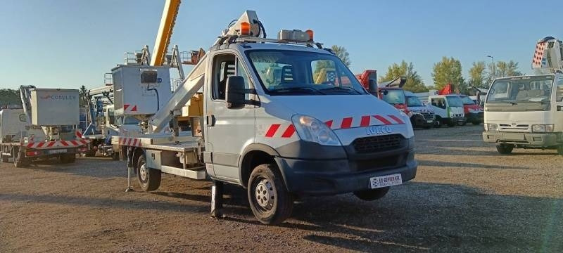 Iveco Daily Multitel 160 ALU DS - 16m - Camión con plataforma elevadora: foto 1 Iveco Daily Multitel 160 ALU DS - 16m - Camión con plataforma elevadora: foto 1