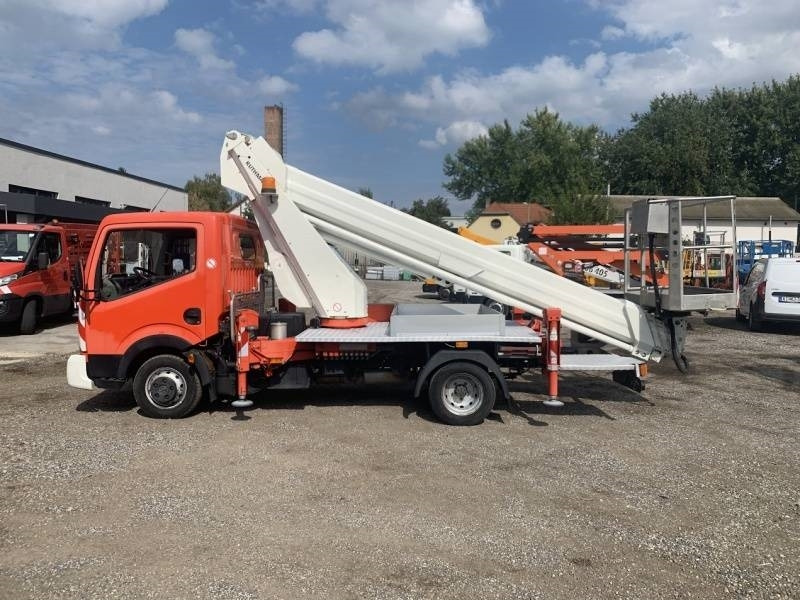 Nissan Cabstar Ruthmann TB270 - 27m - 230 kg  - Camión con plataforma elevadora: foto 5 Nissan Cabstar Ruthmann TB270 - 27m - 230 kg  - Camión con plataforma elevadora: foto 5