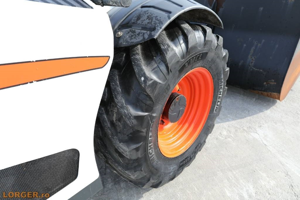 Manipulador telescópico Bobcat TL38.70HF: foto 6 Manipulador telescópico Bobcat TL38.70HF: foto 6