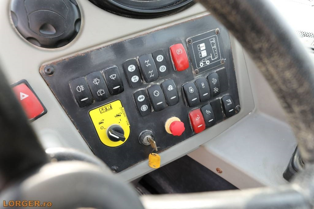 Manipulador telescópico Bobcat TL38.70HF: foto 18 Manipulador telescópico Bobcat TL38.70HF: foto 18