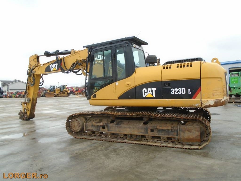 CAT 323 D - Excavadora de cadenas: foto 2 CAT 323 D - Excavadora de cadenas: foto 2