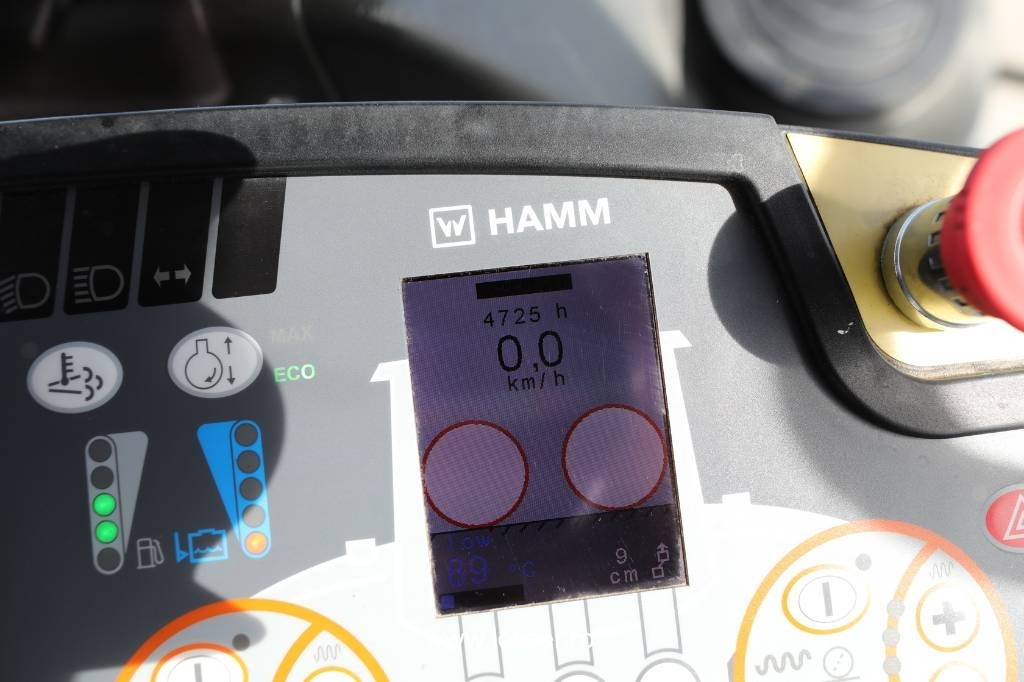 Apisonadora de asfalto Hamm DV+ 90i VO-S: foto 18