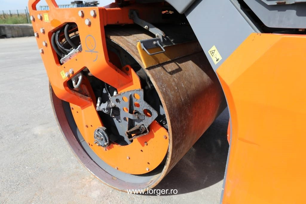 Apisonadora de asfalto Hamm DV+ 90i VO-S: foto 13