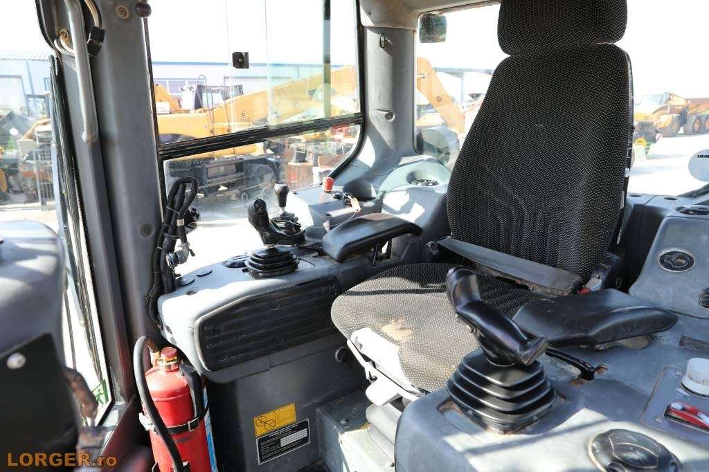 Bulldozer Liebherr PR 736 LGP: foto 8
