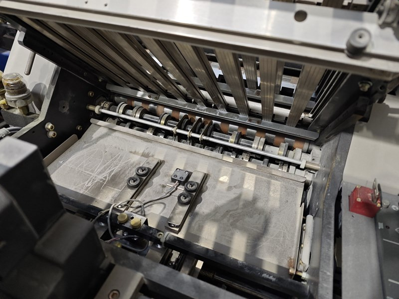 Horizon AFC-504 AKT | 2000 - Plegadora de papel: foto 2 Horizon AFC-504 AKT | 2000 - Plegadora de papel: foto 2