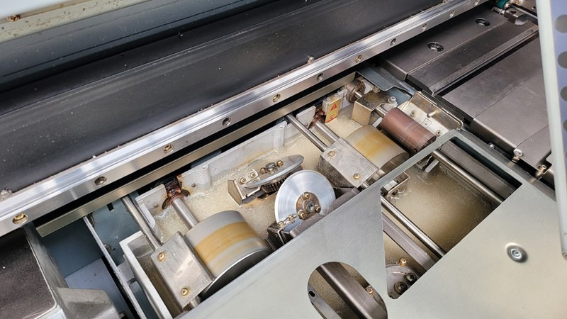 Horizon BQ-270 | 2010 | 693000 - Encuadernadora: foto 2 Horizon BQ-270 | 2010 | 693000 - Encuadernadora: foto 2