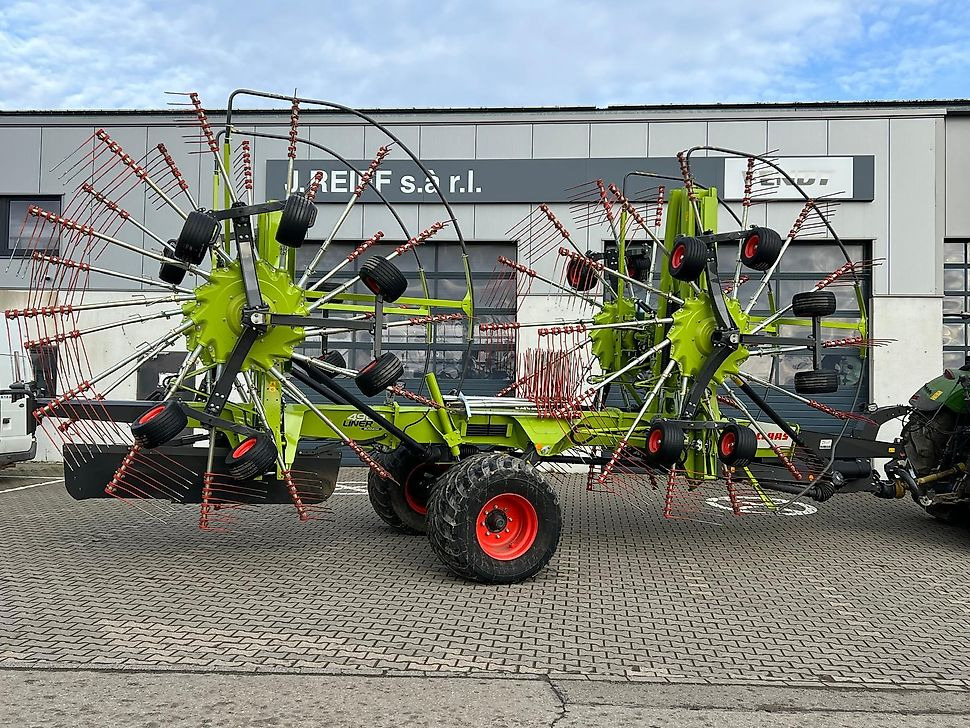 J.Reiff Sarl
Herr Stefan Neukirch - 77 Z.I in den - Henificadora: foto 2 J.Reiff Sarl
Herr Stefan Neukirch - 77 Z.I in den - Henificadora: foto 2