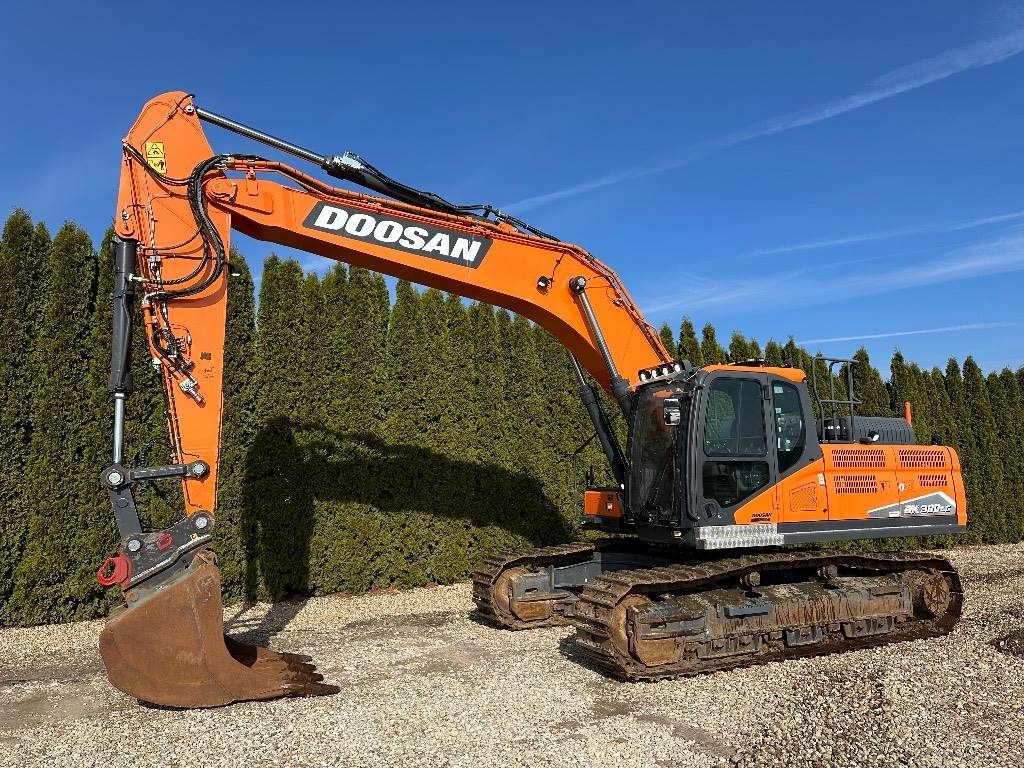 Doosan DX 300 LC-7 - Excavadora de cadenas: foto 1 Doosan DX 300 LC-7 - Excavadora de cadenas: foto 1