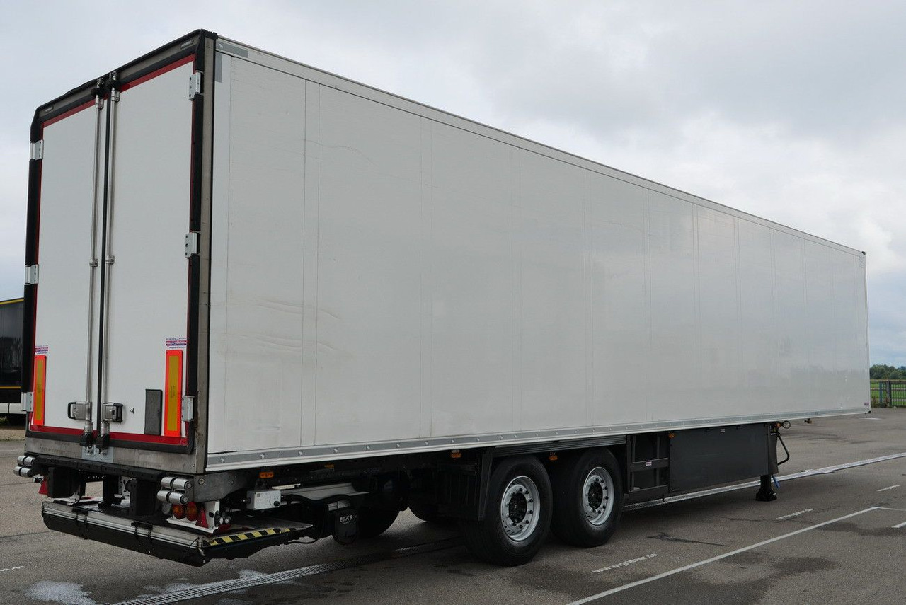 Schmitz Cargobull SKO 18 /BI TEMP / LBW BÄR / FP45 /VECTOR 1950 MT - Semirremolque caja cerrada: foto 2 Schmitz Cargobull SKO 18 /BI TEMP / LBW BÄR / FP45 /VECTOR 1950 MT - Semirremolque caja cerrada: foto 2