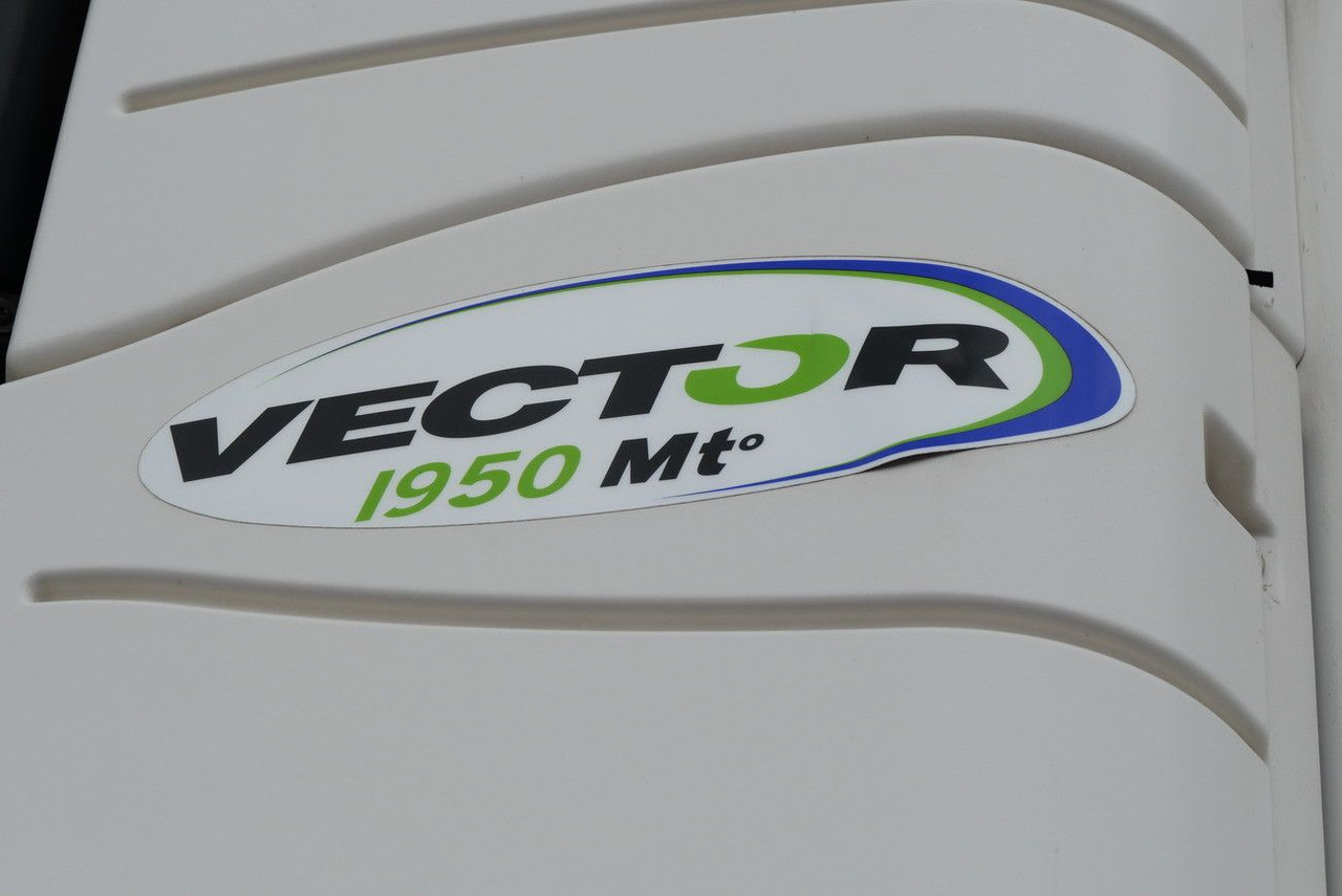 Schmitz Cargobull SKO 18 /BI TEMP / LBW BÄR / FP45 /VECTOR 1950 MT - Semirremolque caja cerrada: foto 4 Schmitz Cargobull SKO 18 /BI TEMP / LBW BÄR / FP45 /VECTOR 1950 MT - Semirremolque caja cerrada: foto 4