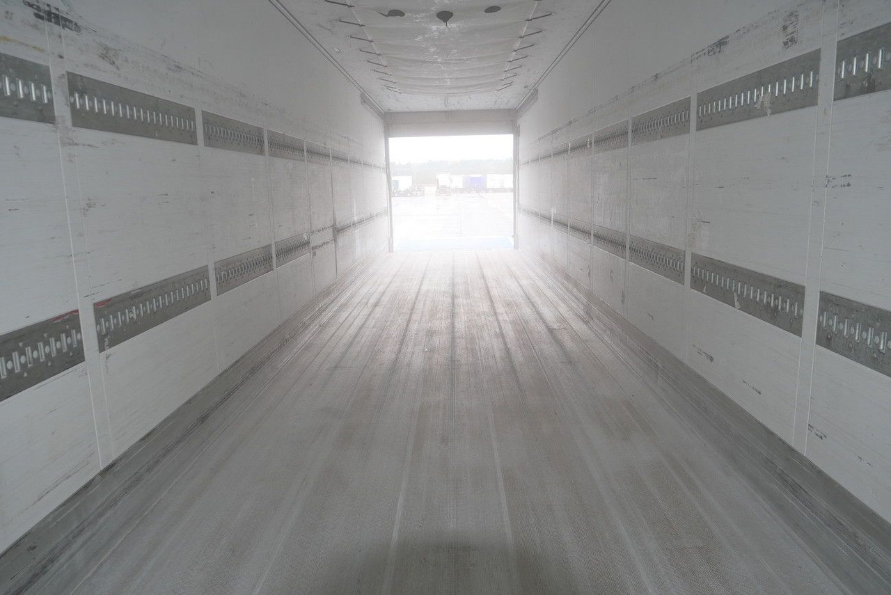 Semirremolque frigorífico Schmitz Cargobull SKO 18 /LBW BÄR 2500 kg / CARRIER 1550 / LIFT: foto 23